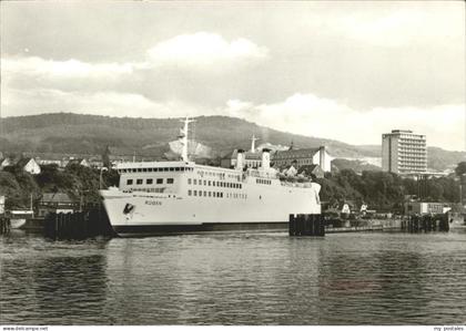 Sassnitz Ostseebad Ruegen Eisenbahnfaehrschiff Ruegen