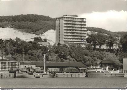 Sassnitz Ostseebad Ruegen Sassnitz Hafen Ruegen Hotel