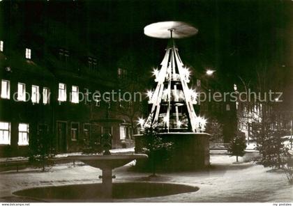 Schlettau Erzgebirge Markt mit Weihnachtspyramide