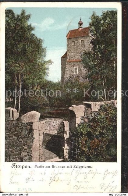 Stolpen Schloss Stolpen Brunnen mit Zeigerturm