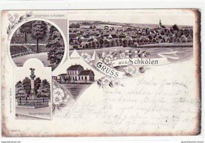 39017235 - Gruss aus Schkoelen Kriegerdenkmal, Bahnhof und Conzertplatz im Stadtpark gelaufen von 1899. Oxydationsspure