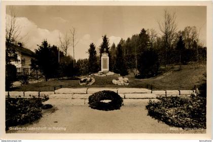 Tutzing, Grabmahl Ludendorff