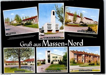 51121549 - Massen