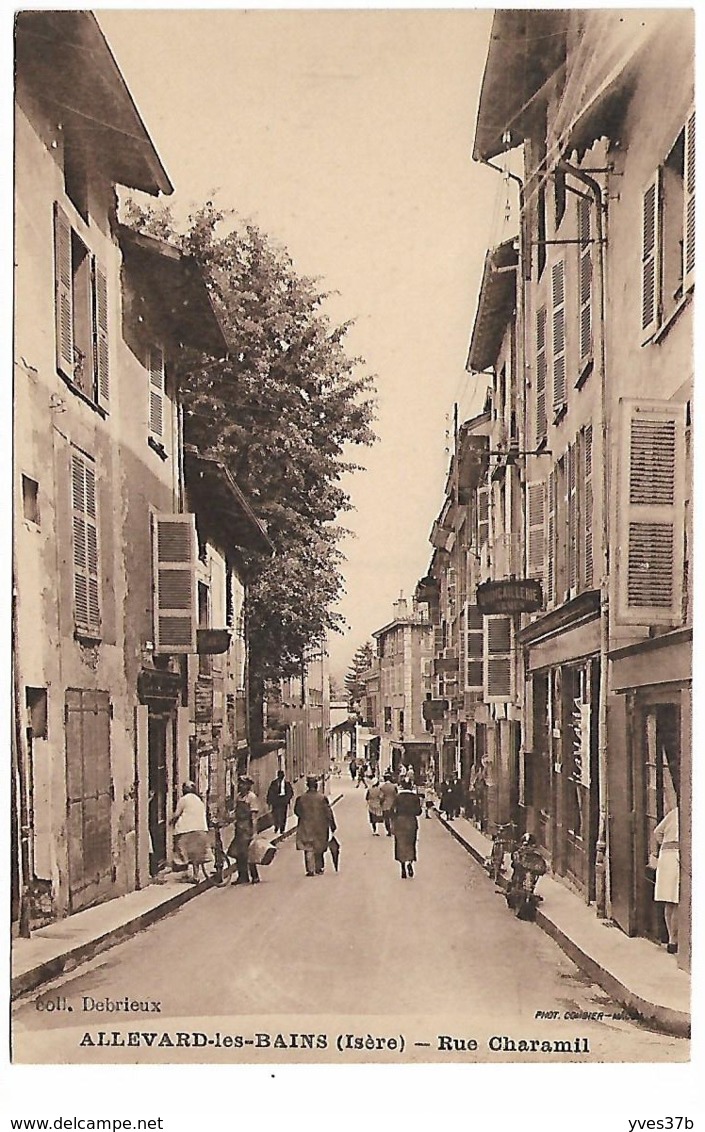 ALLEVARD-les-BAINS - Rue Charamil