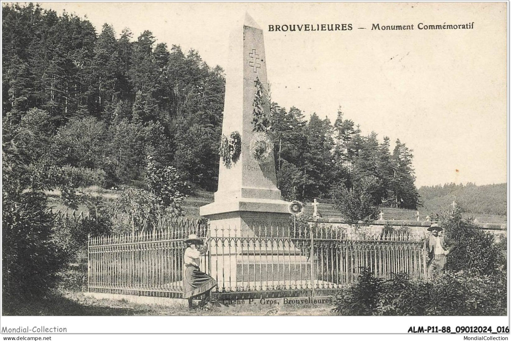 ALMP11-0999-88 - BROUVELIEURES - monument commémoratif
