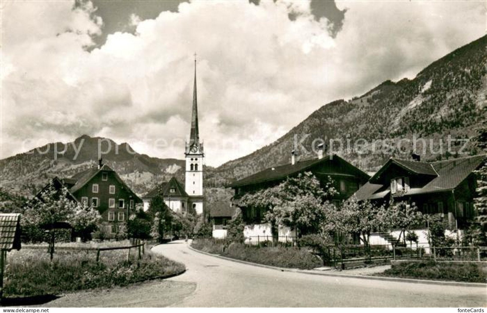 Alpnach Dorf Bahnhofstrasse Kirche