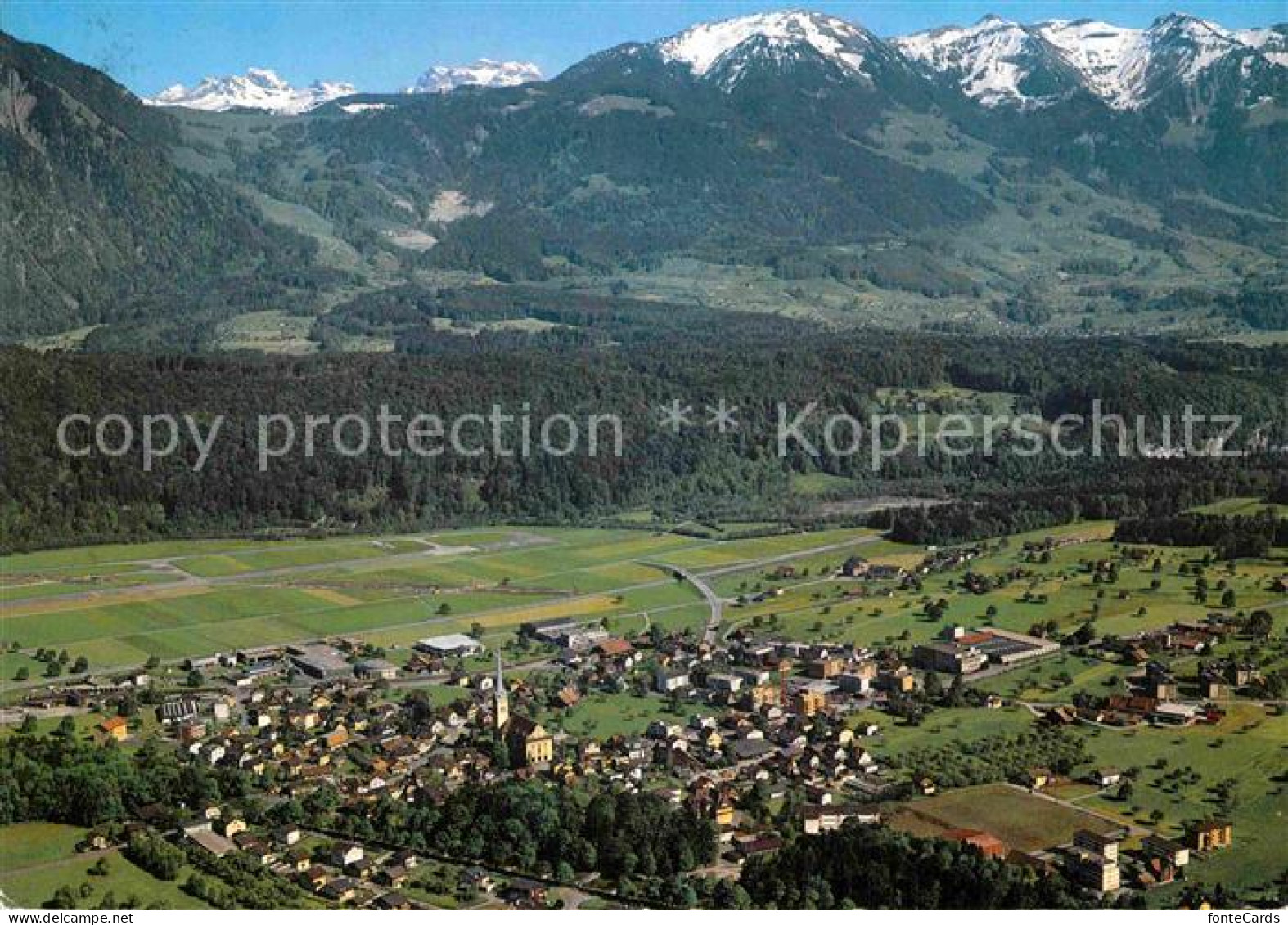 Alpnach Dorf Blick gegen aecherli und Arvigrat Alpen Fliegeraufnahme