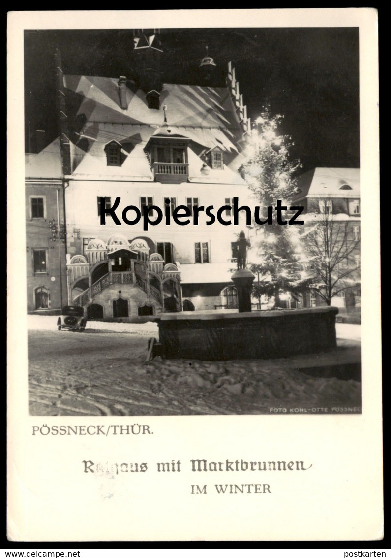 ALTE POSTKARTE PÖSSNECK RATHAUS MIT MARKTBRUNNEN IM WINTER WEIHNACHTEN THÜRINGEN Auto Schnee Ansichtskarte postcard cpa