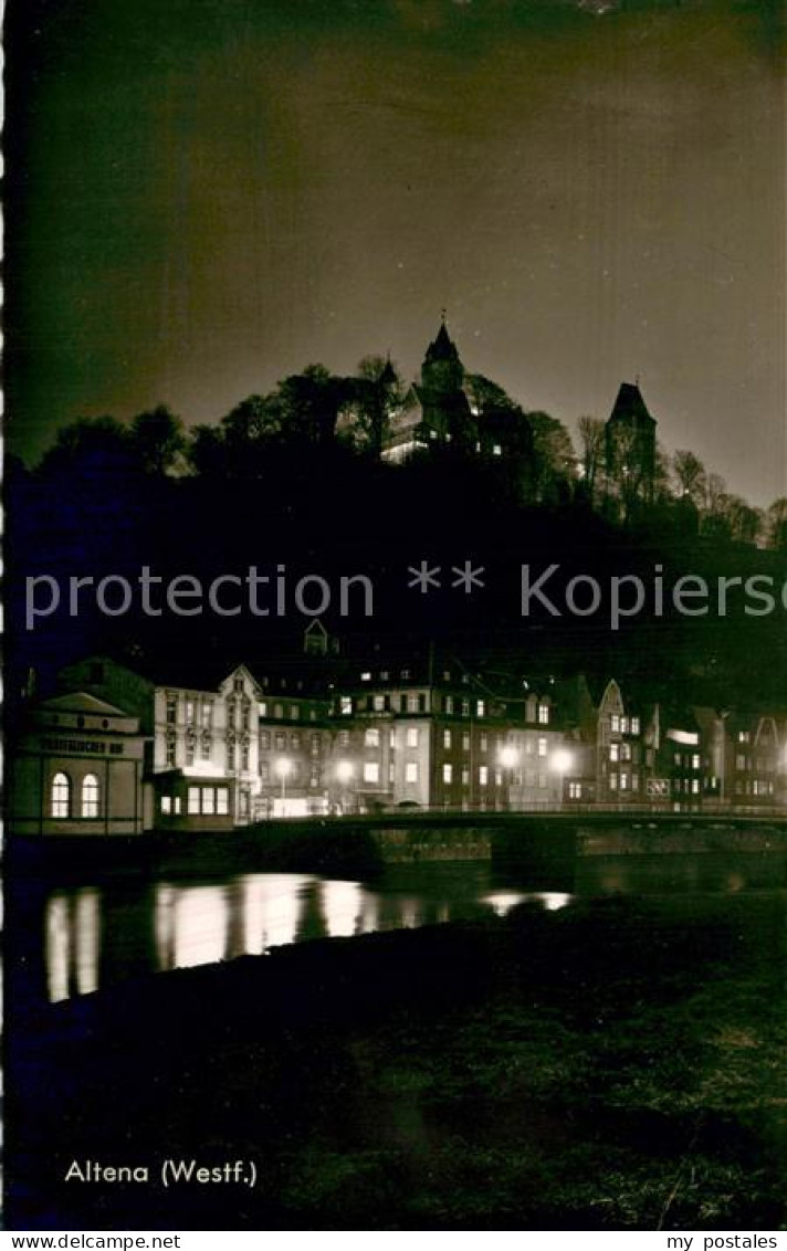 Altena Lenne bei Nacht mit Burg Altena