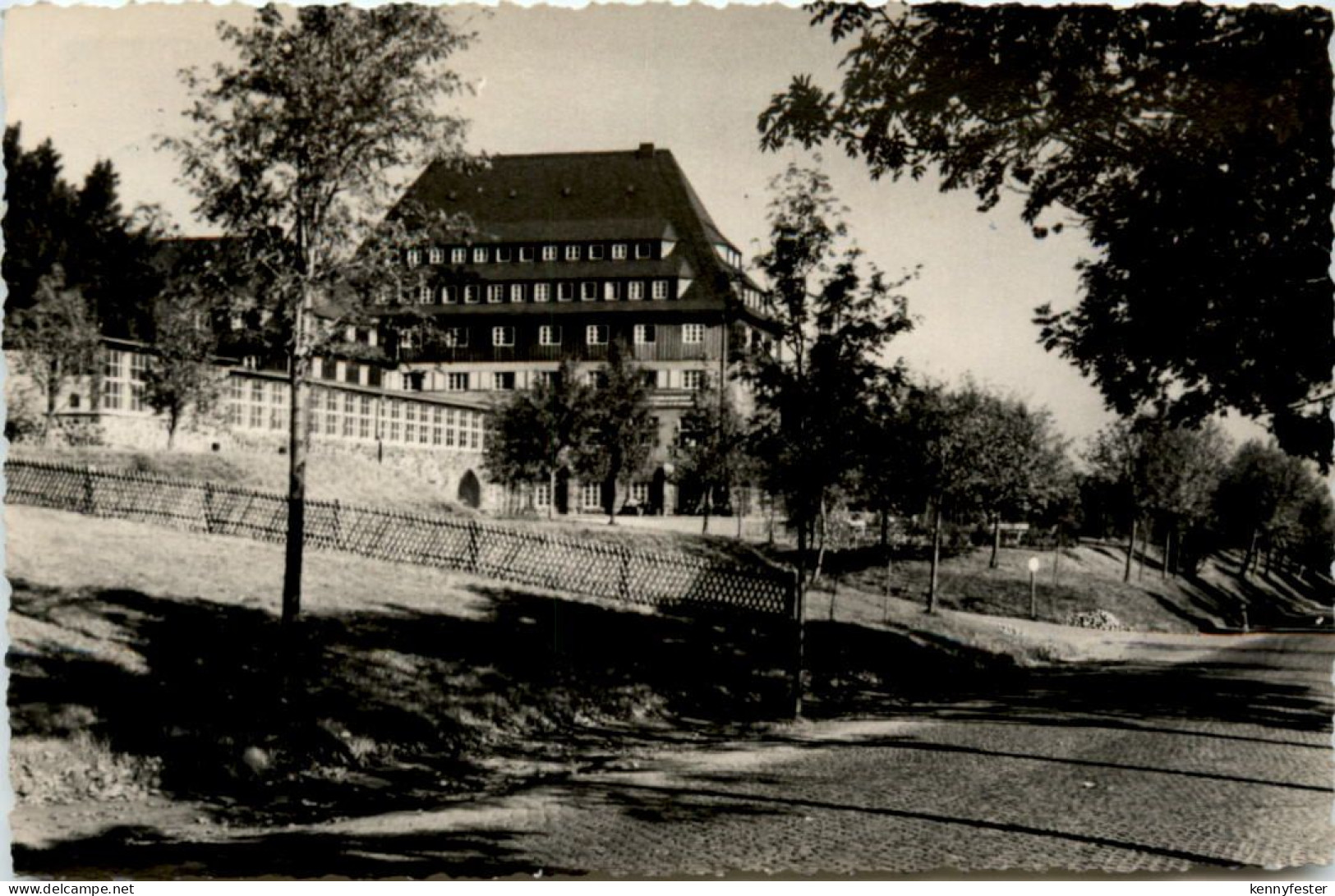 Altenberg, Sanatorium Raupennest