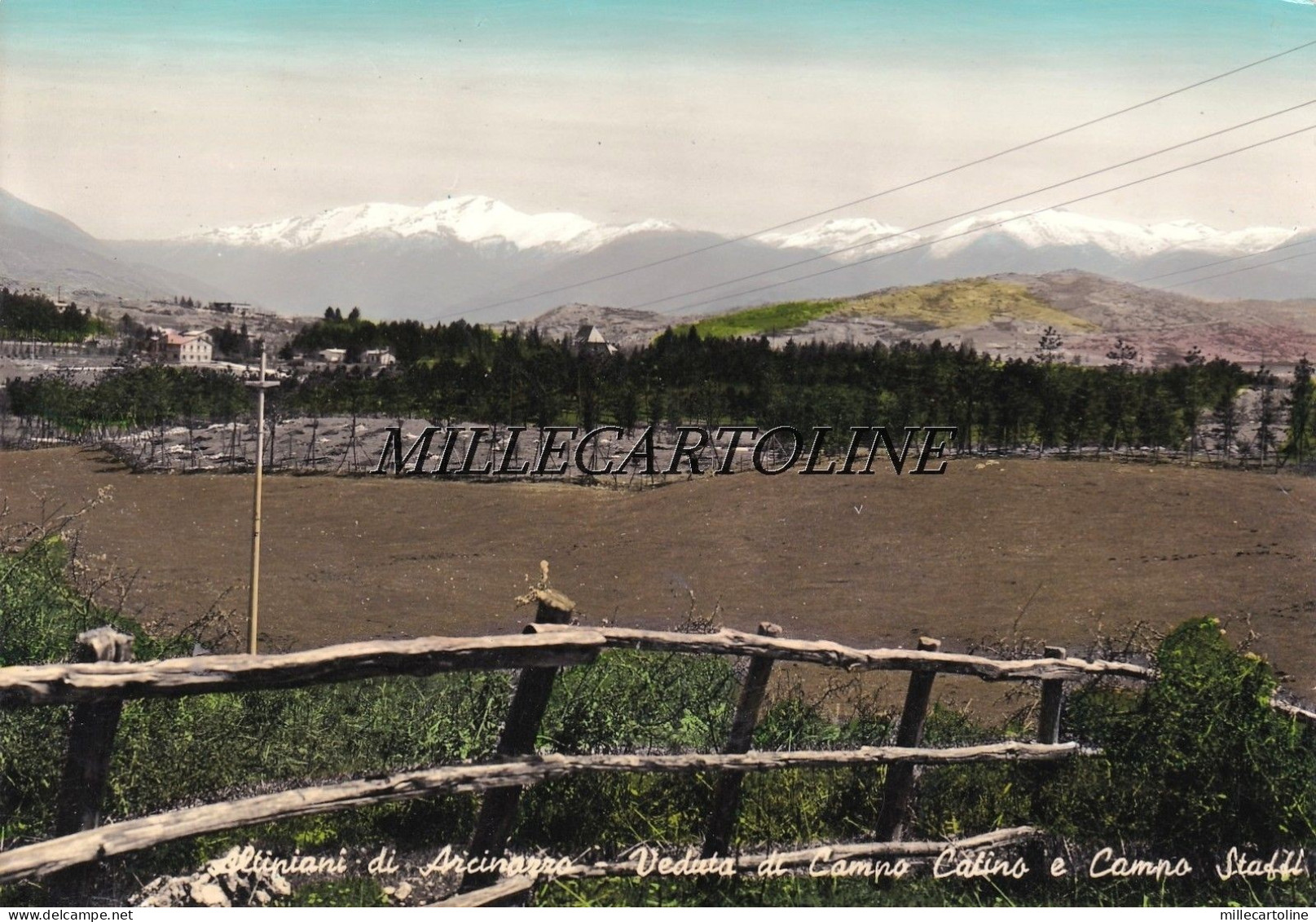 ALTIPIANI DI ARCINAZZO: Veduta di Campo Catino e Campo Staffi