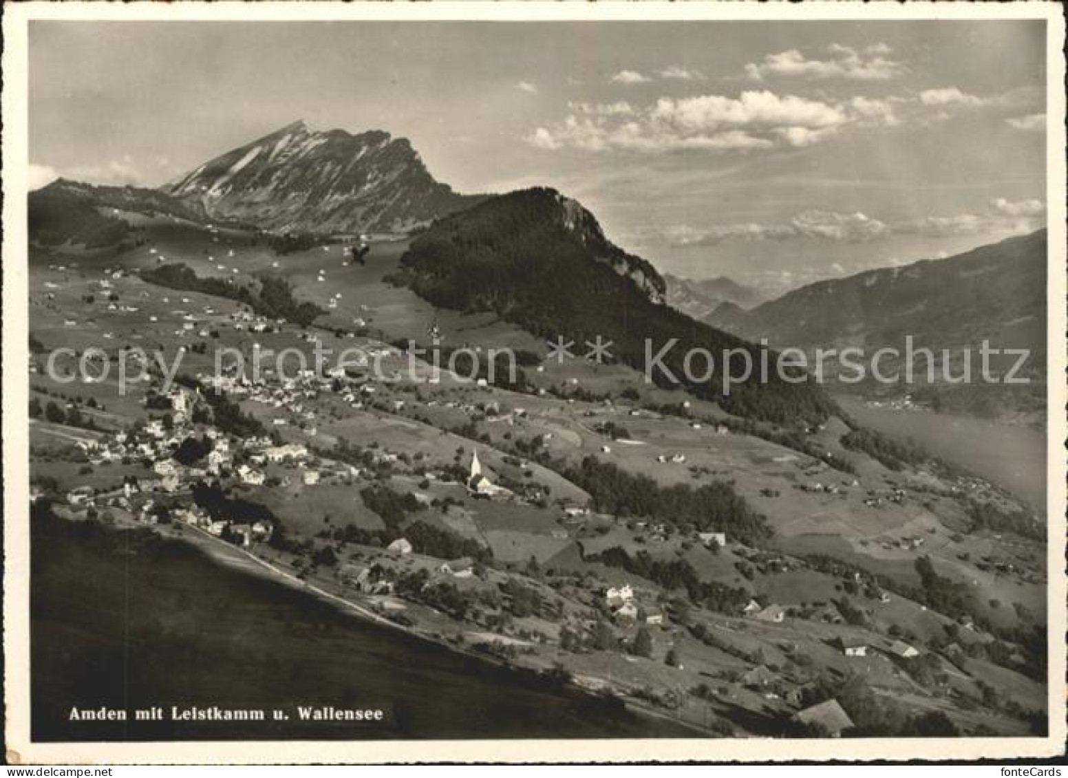 Amden Walensee SG mit Leistkamm und Walensee