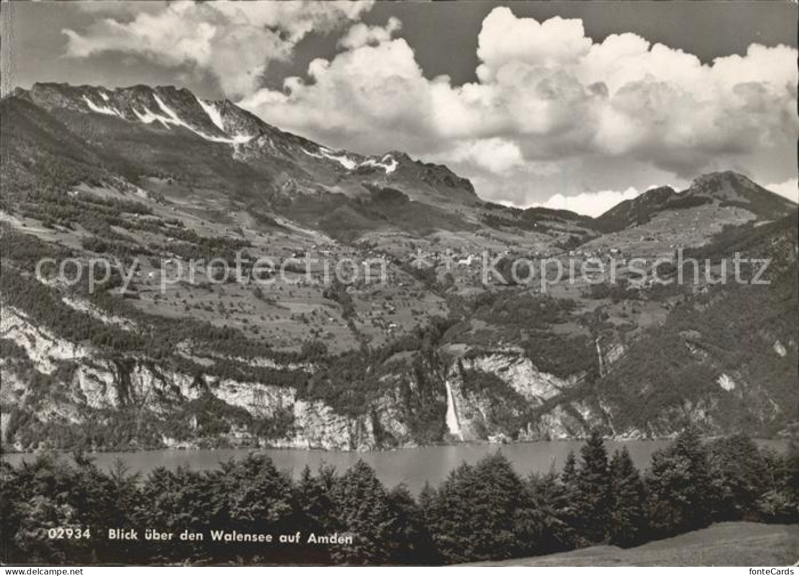 Amden Walensee SG mit Walensee