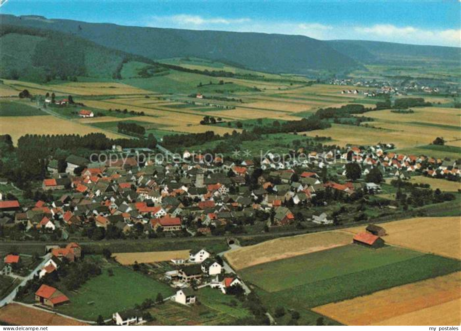 Amelunxen Nethgau Beverungen NRW Amelunxen Beverungen Dorf Felder Luftbild Weser