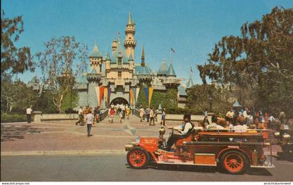 Disneyland Anaheim California: Sleeping Beauty Castle ngl #136.766
