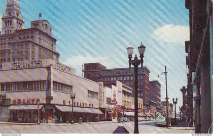 Davenport, Iowa, Second Street, looking east gl1923 #E0685