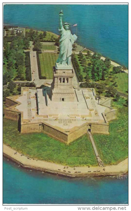 Amérique - Etats-Unis - New York - statue de la liberté