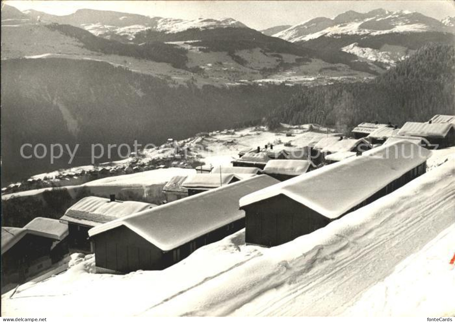 Andiast Ferienhaus Arbor Felix montana Blick auf Obersaxen Alpenpanorama