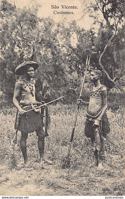 Angola - SÃO VICENTE - Costumes - ONE TEAR - Publ. unknown