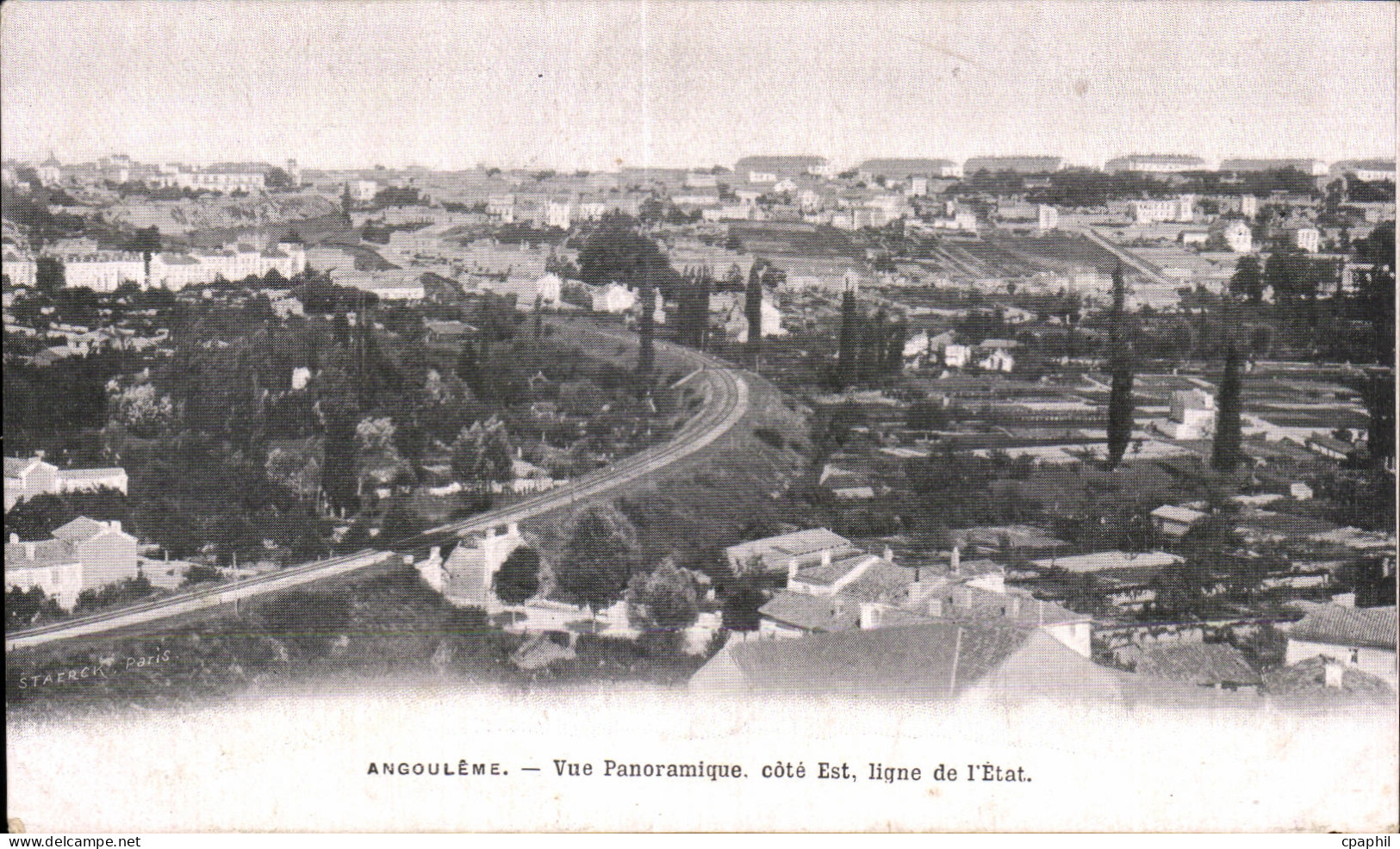 Angouleme - Vue Panoramique - CPA