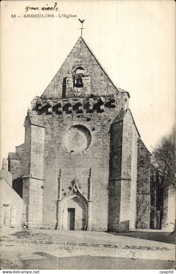 angoulins CPA L'eglise