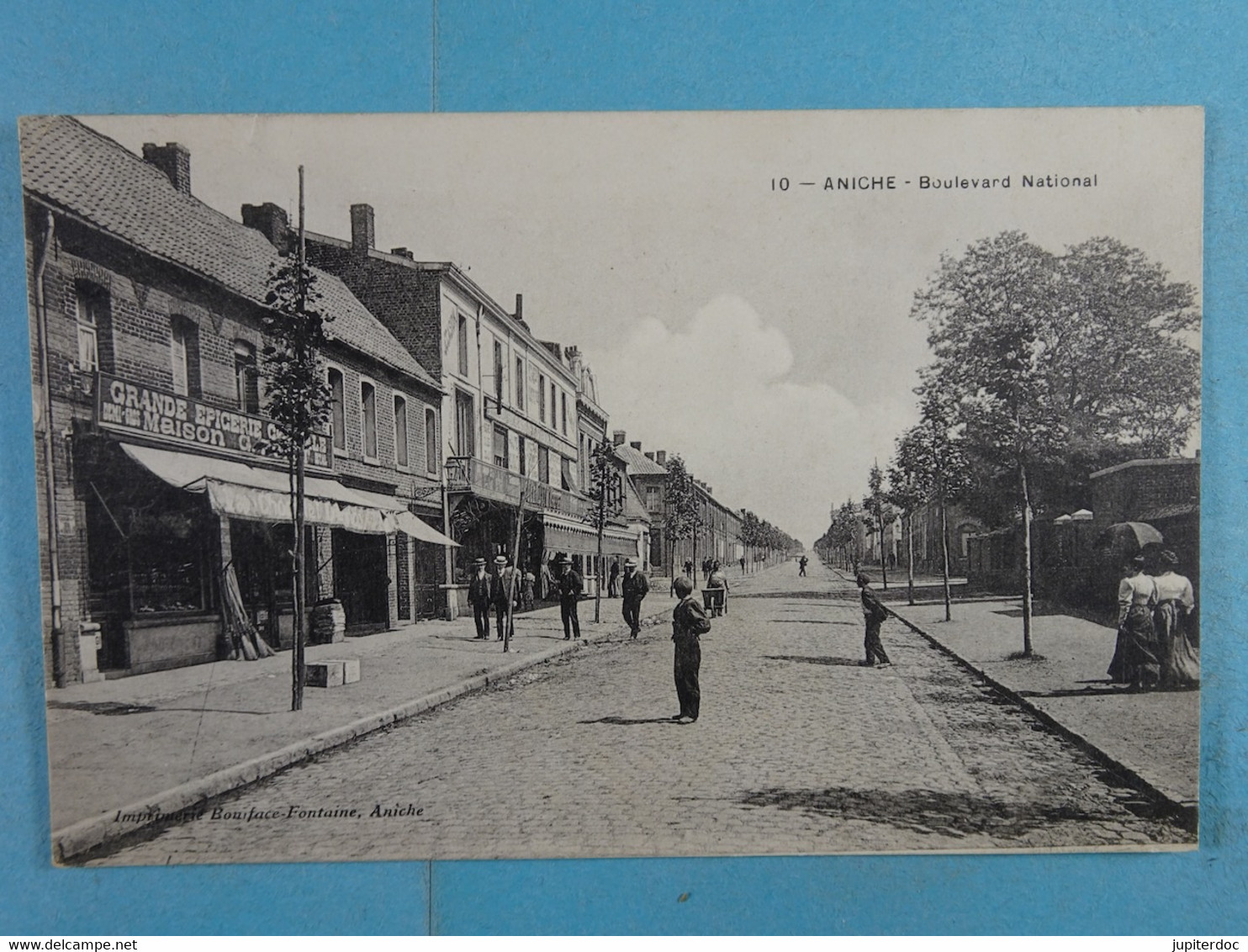 Aniche Boulevard National