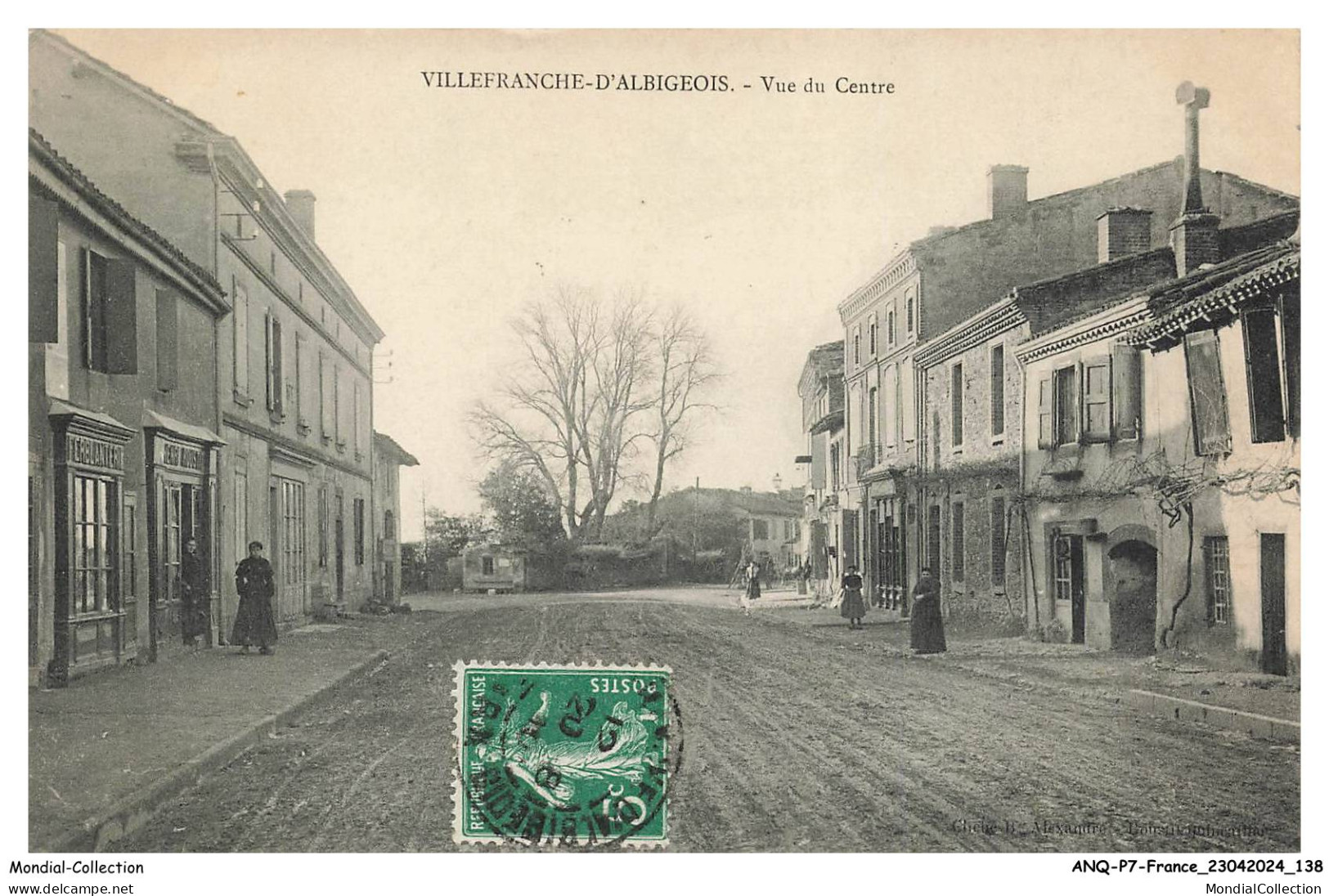 ANQP7-0581-81 - VILLEFRANCHE-D'ALBIGEOIS - Vue du centre
