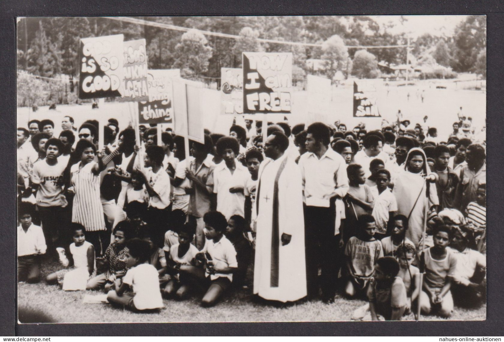 Ansichtskarte Religion Kirche Bischof Mambu Papua Neuguinea Unabhängigkeitsfeier