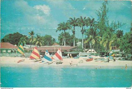 Carte Postale - Barbade - Bridgetown - The royal barbados yacht club adjoining holiday inn barbados wi - CPM - Voir Scan