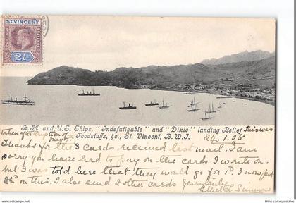CPA Saint-Vincent-et-les Grenadines Indefatigable Dixie Landing Relief
