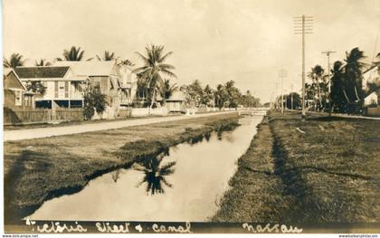 Bahamas Pretoria Street and Canal photocard