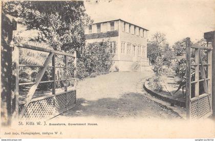 CPA ANTILLES SAINT CHRISTOPHE ET NEVIES BASSETERRE SAINT KITTS GOVERNMENT HOUSE / cliché rare