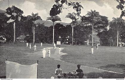 Saint-Vincent - KINGSTOWN - Cricket game in Victoria Park