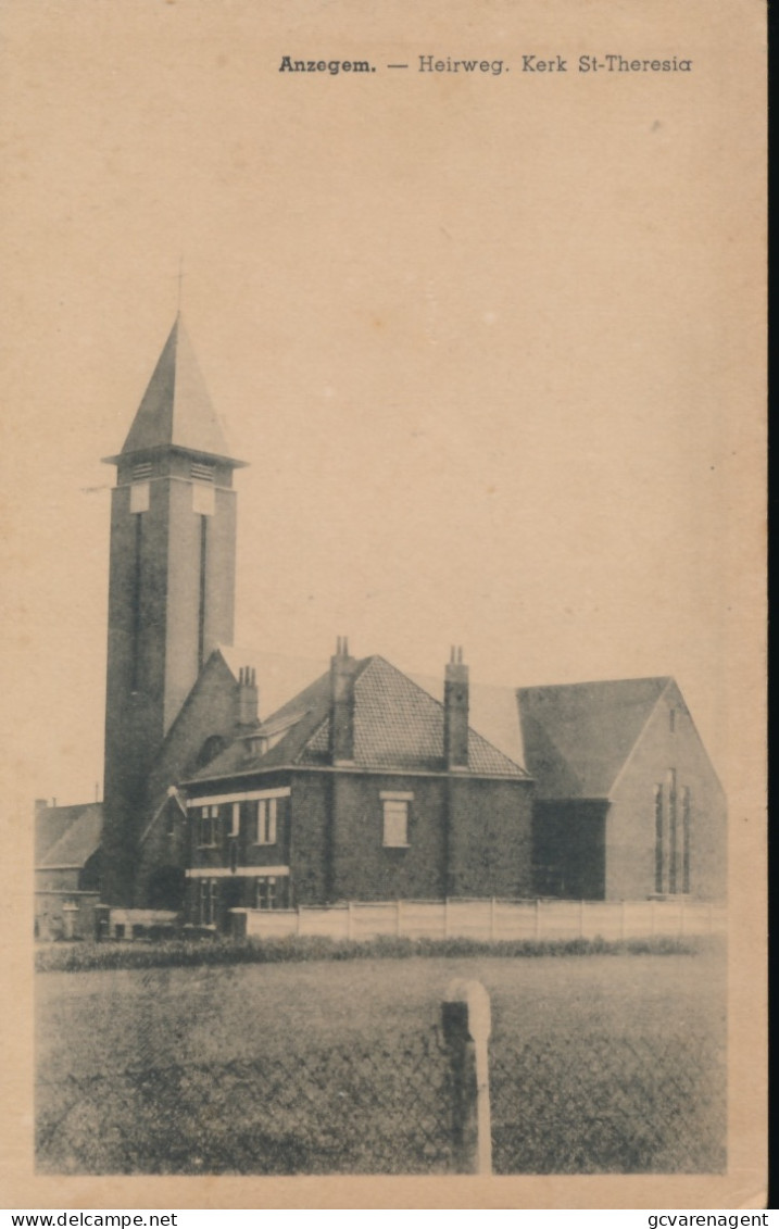 ANZEGEM    HEIRWEG     KERK ST THERESIA