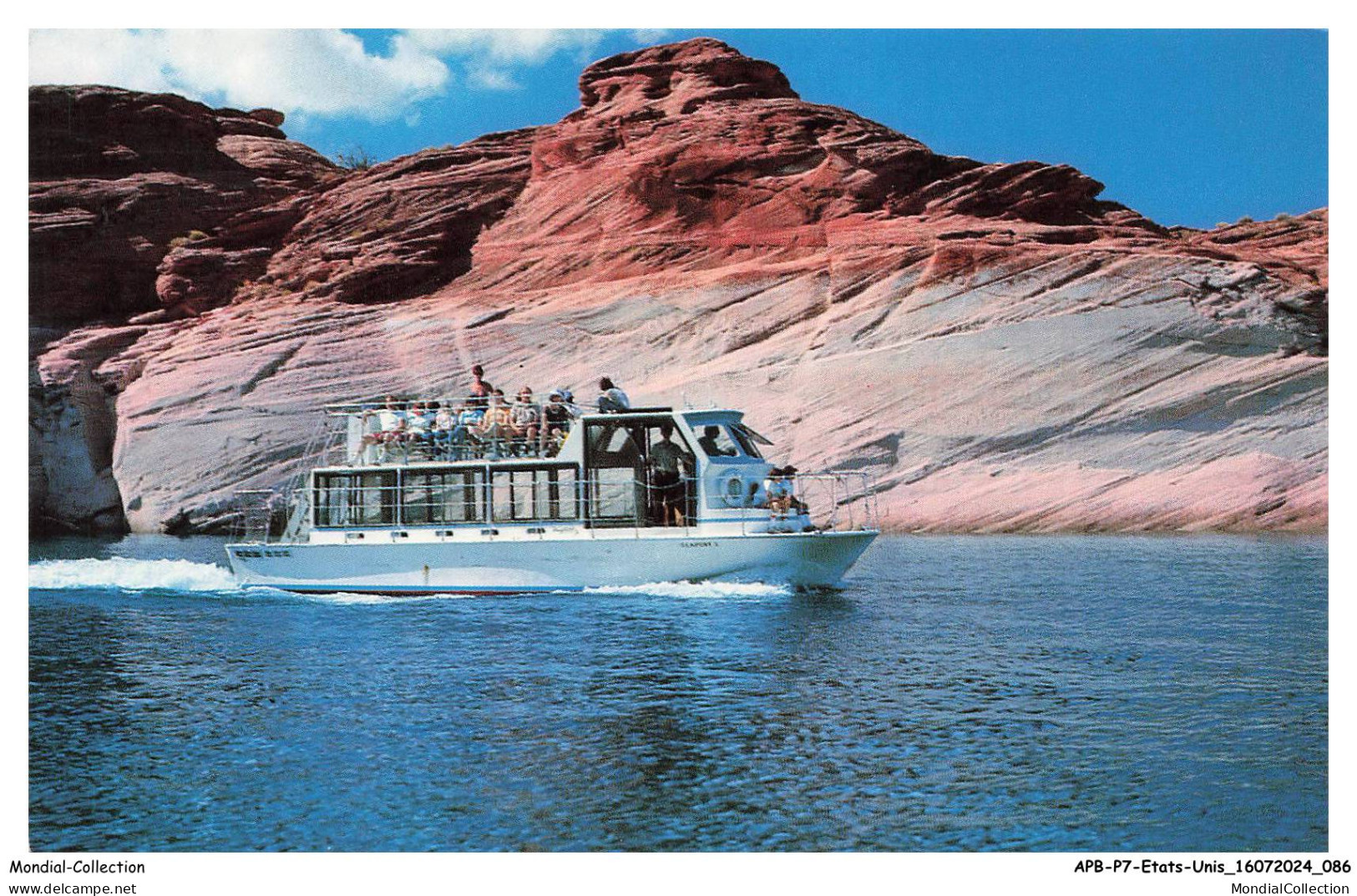 APBP7-0487-ETATS-UNIS - wahweap lodge and marina - page - ARIZONA - LAKE POWELL