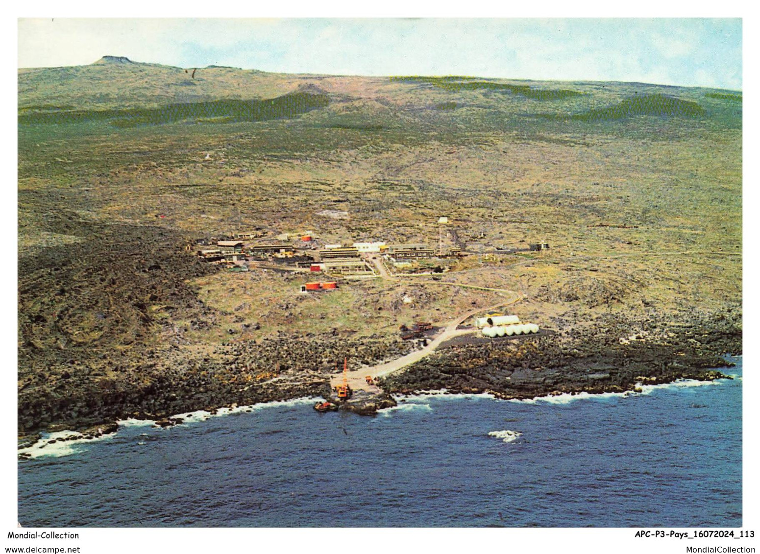 APCP3-0173-ILE AMSTERDAM - Vue aérienne de la base