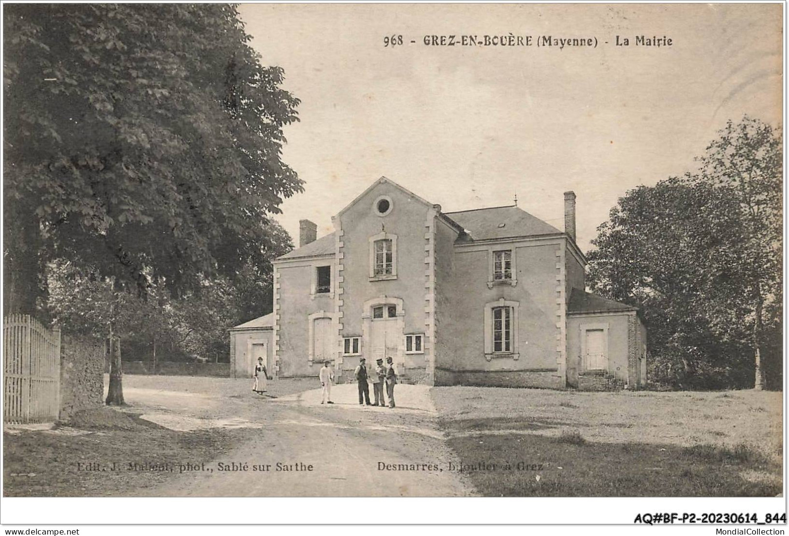 AQ#BFP2-53-0420 - GREZ-EN-BOUERE - La mairie