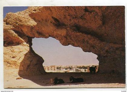 AK 133945 SAUDI ARABIA - Riyadh - Abu Makhnig Mountain