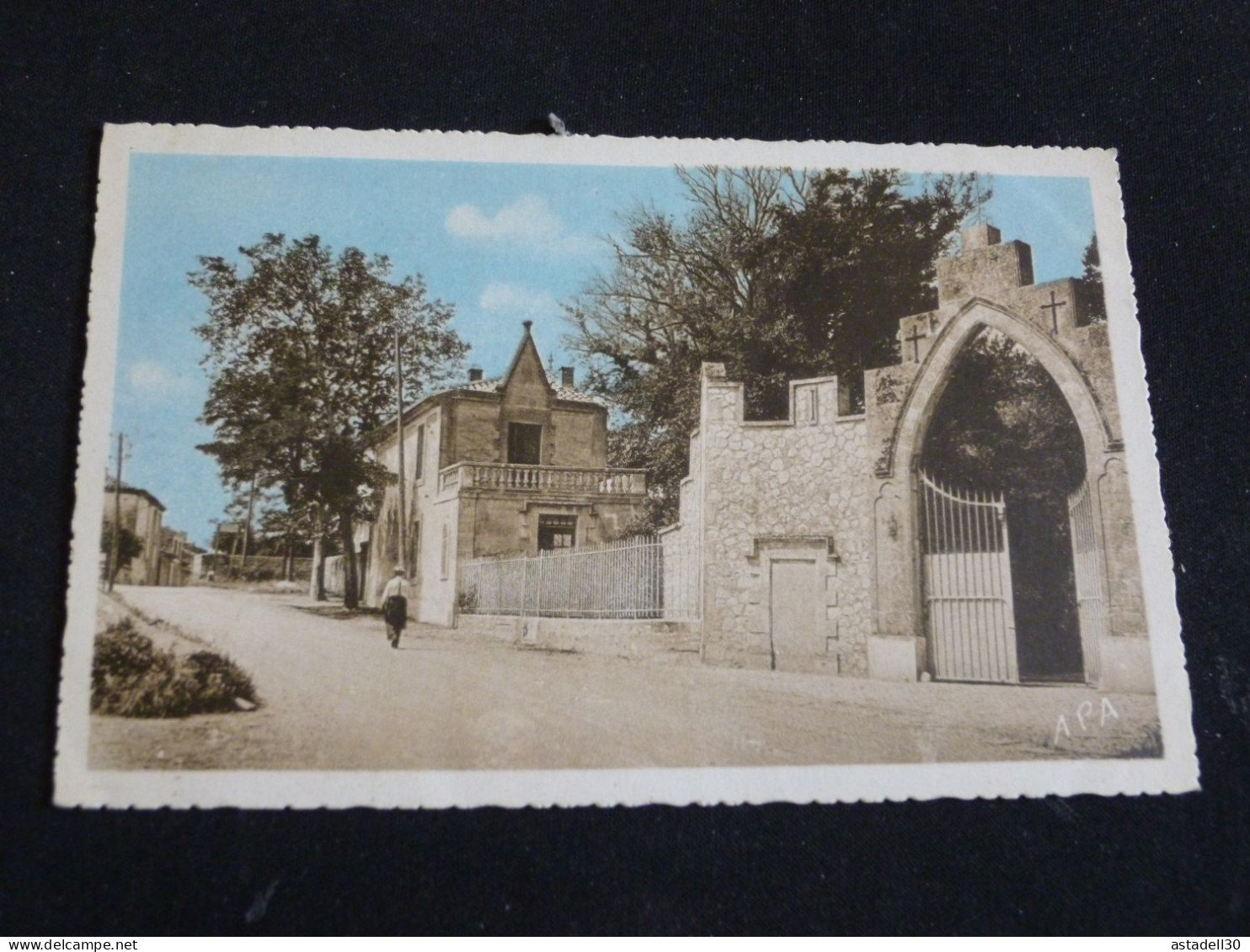 ARAMON , porte du chateau  ............ 27181