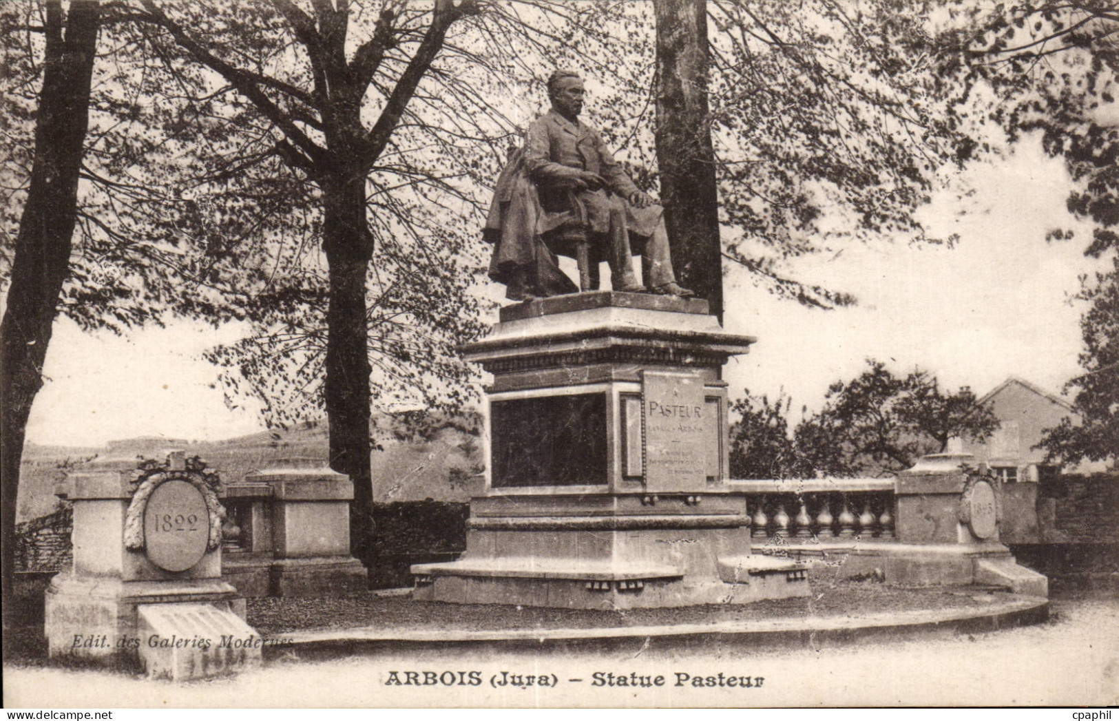 Arbois - Statue Pasteur - CPA