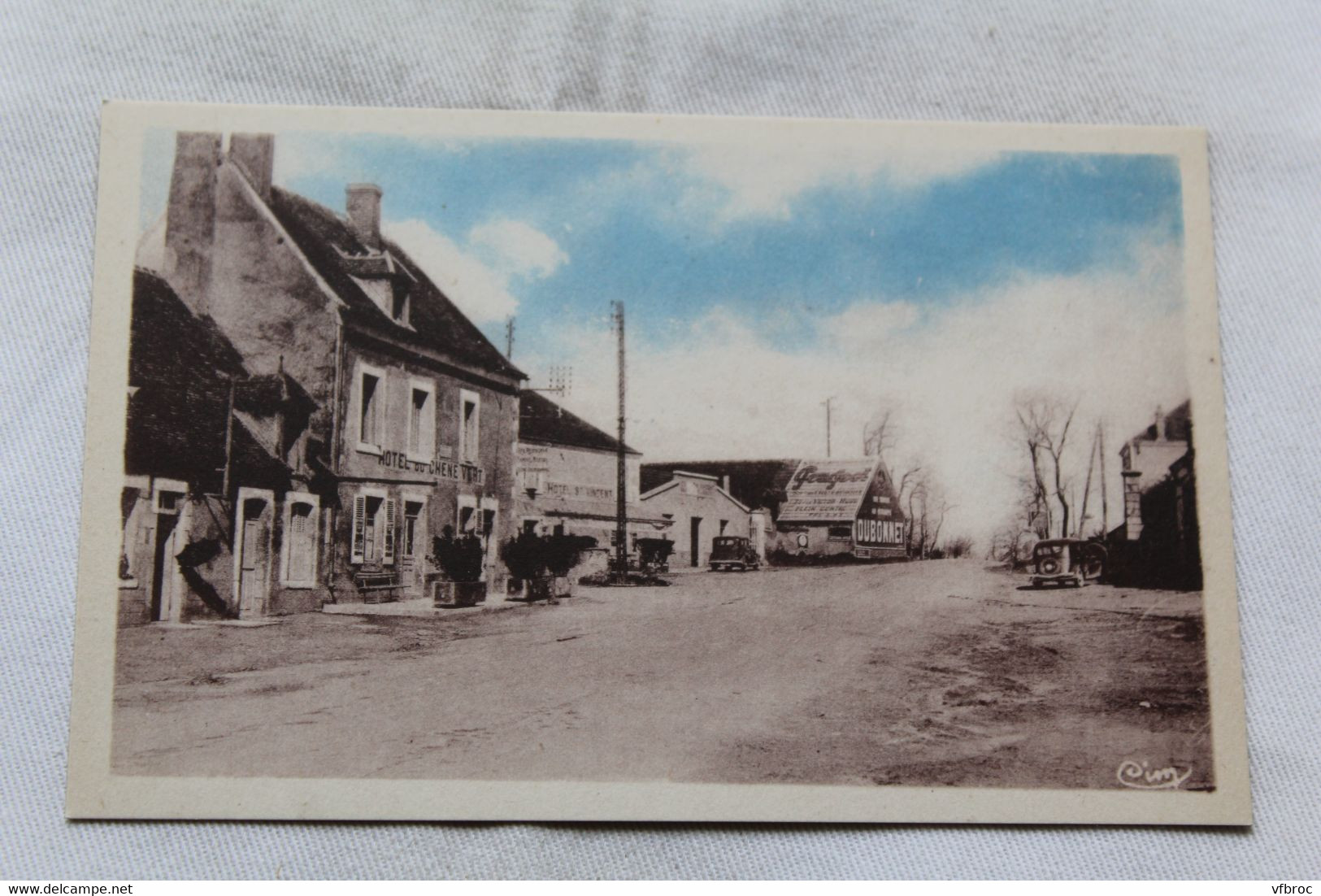 Ardentes, rue de la Châtre, Indre 36