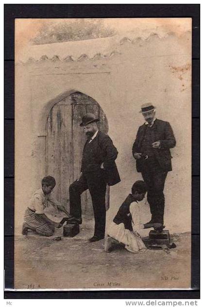Algérie - " Cirer M'sieu " - Enfants cireurs