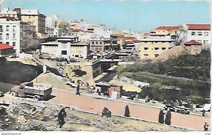 CPSM Mostaganem Le marché et les 3 Ponts