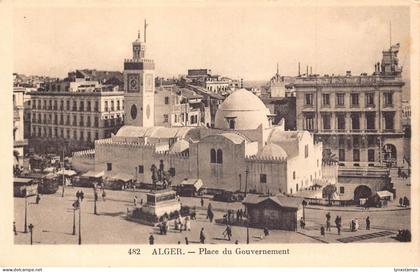 B019 Algeria Algiers Place du Governement vintage postcard