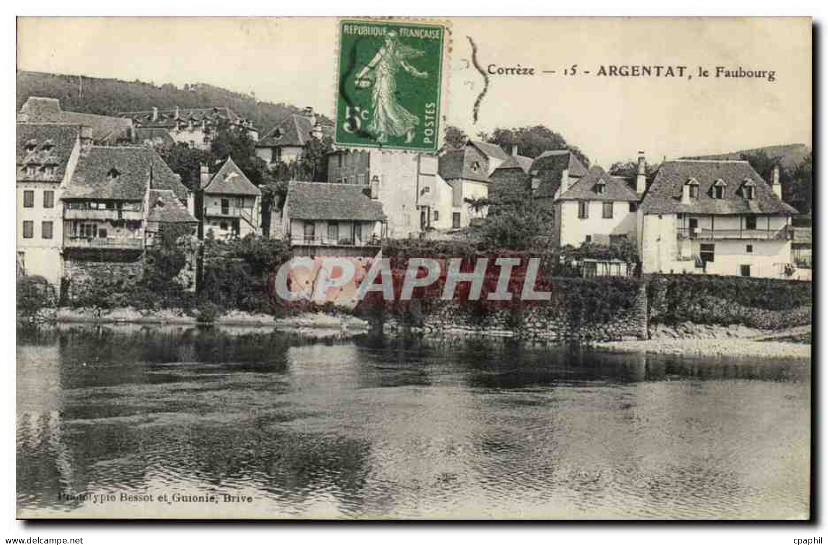 Argentat CPA le faubourg