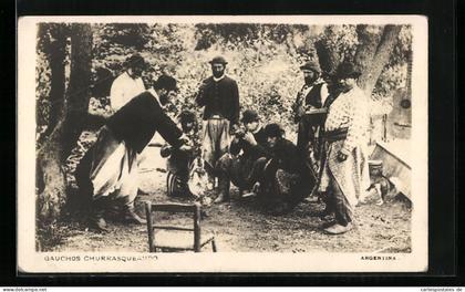 AK Argentinien, Gauchos Churrasqueando