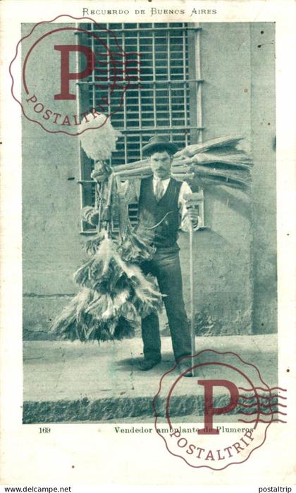 ARGENTINA. Vendedor ambulante de plumeros, Recuerdo de Buenos Aires. PROFESIONES PROFFESIONS.