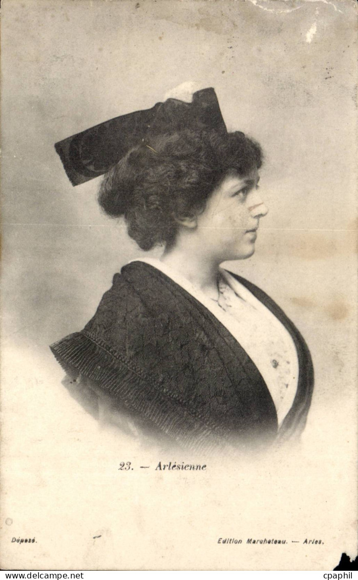 Arles - Arlesienne - Fantaisie - Femme - CPA