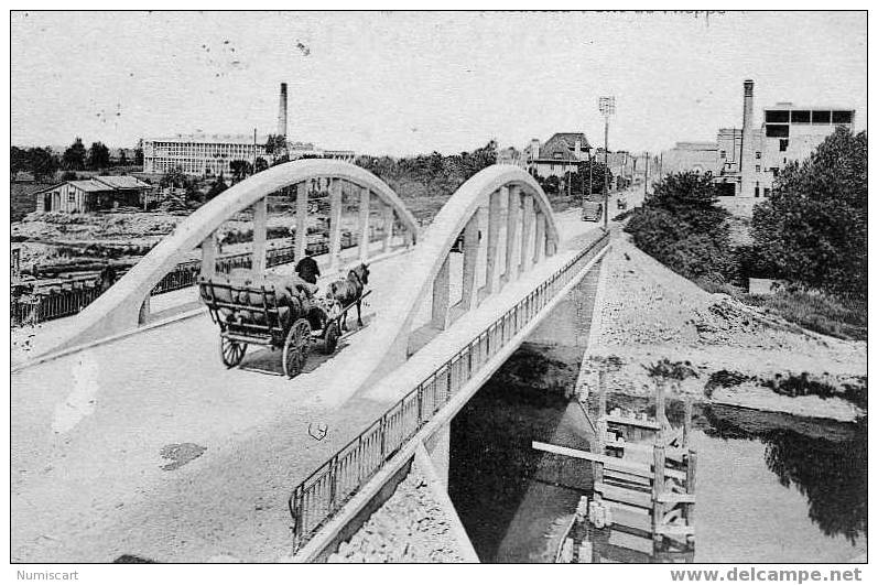 ARMENTIERES...ANIMEE AVEC ATELLAGE ....Armentiéres