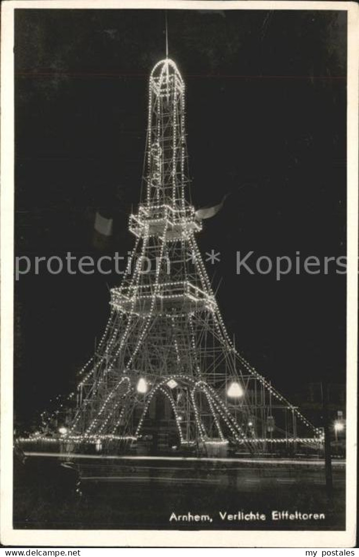 Arnhem Verlichte Eiffeltoren